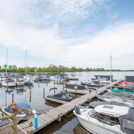 Meerzicht 24 - Luxury Family Accommodation With Beautiful Lake Side View Uitgeest Extérieur photo